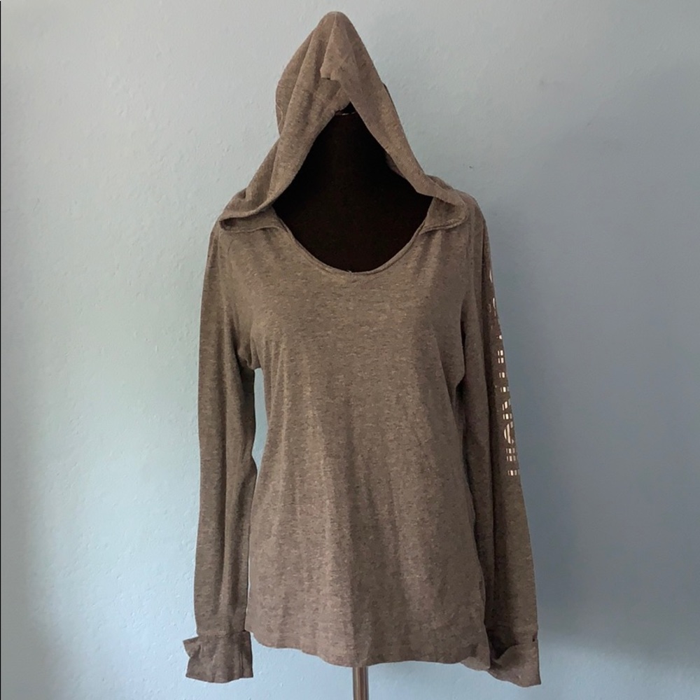 Calvin Klein women’s thin sweater